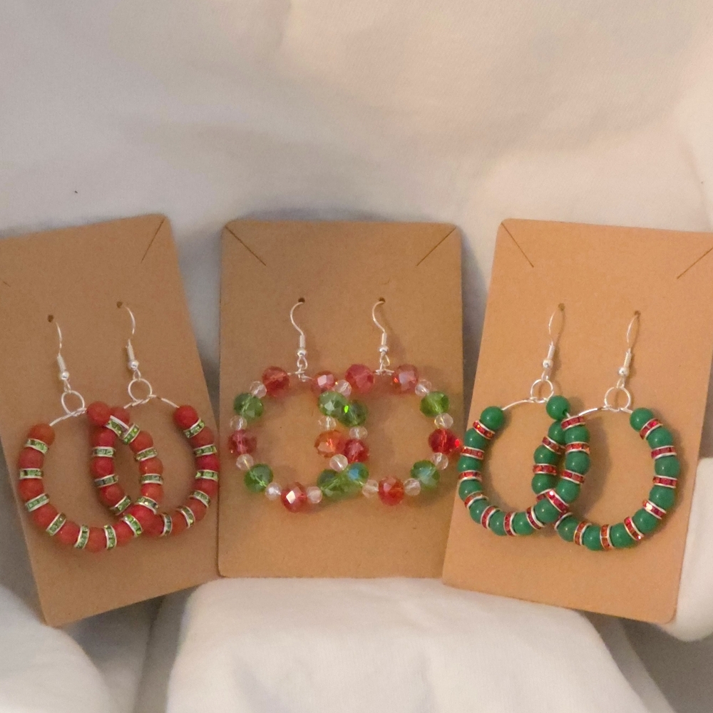 Elegant Red and Green Beaded Earrings Set